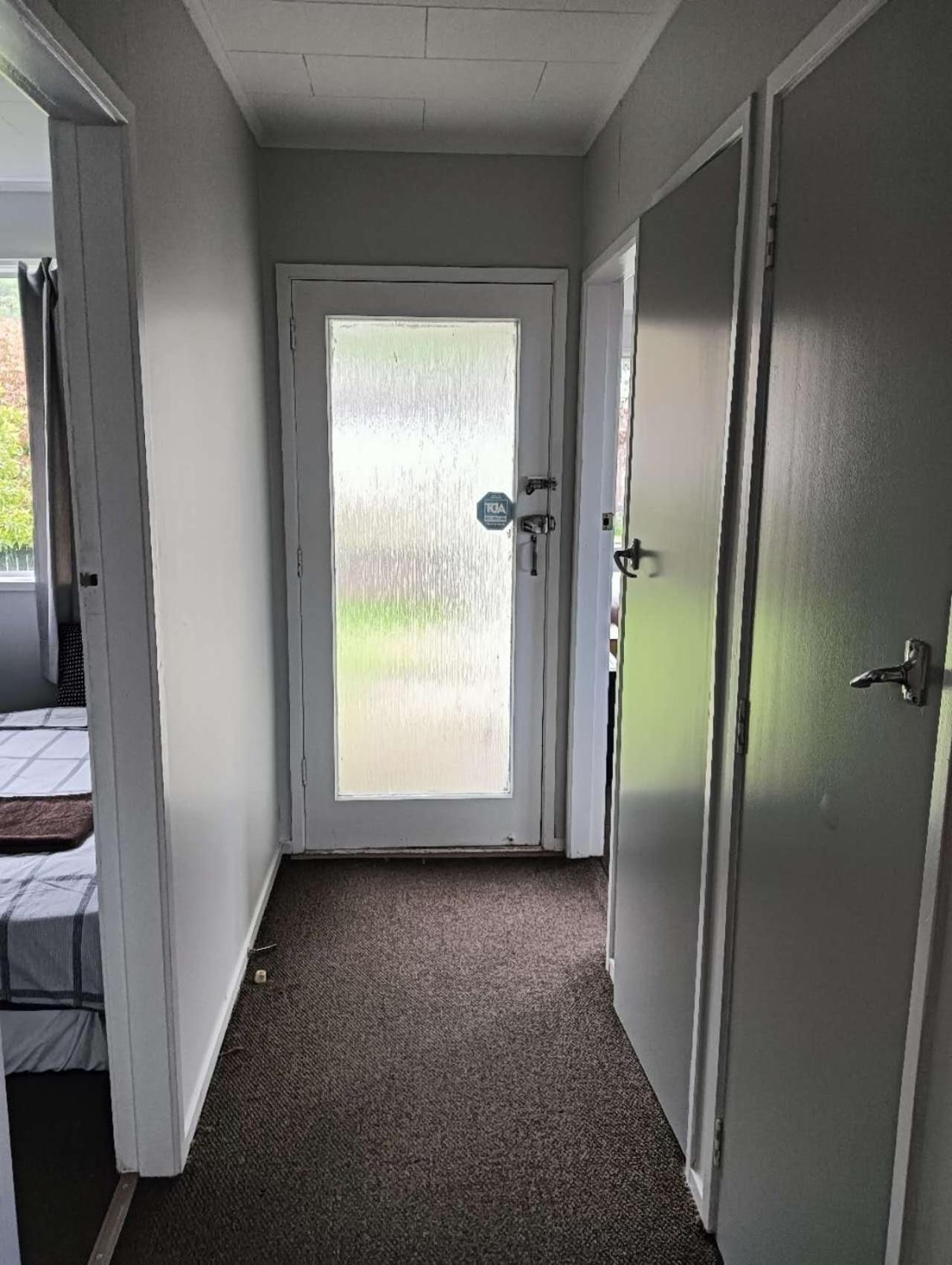 Three-Bedroom House A At 23 Mallard Drive, Selwyn Heights Rotorua Exterior photo