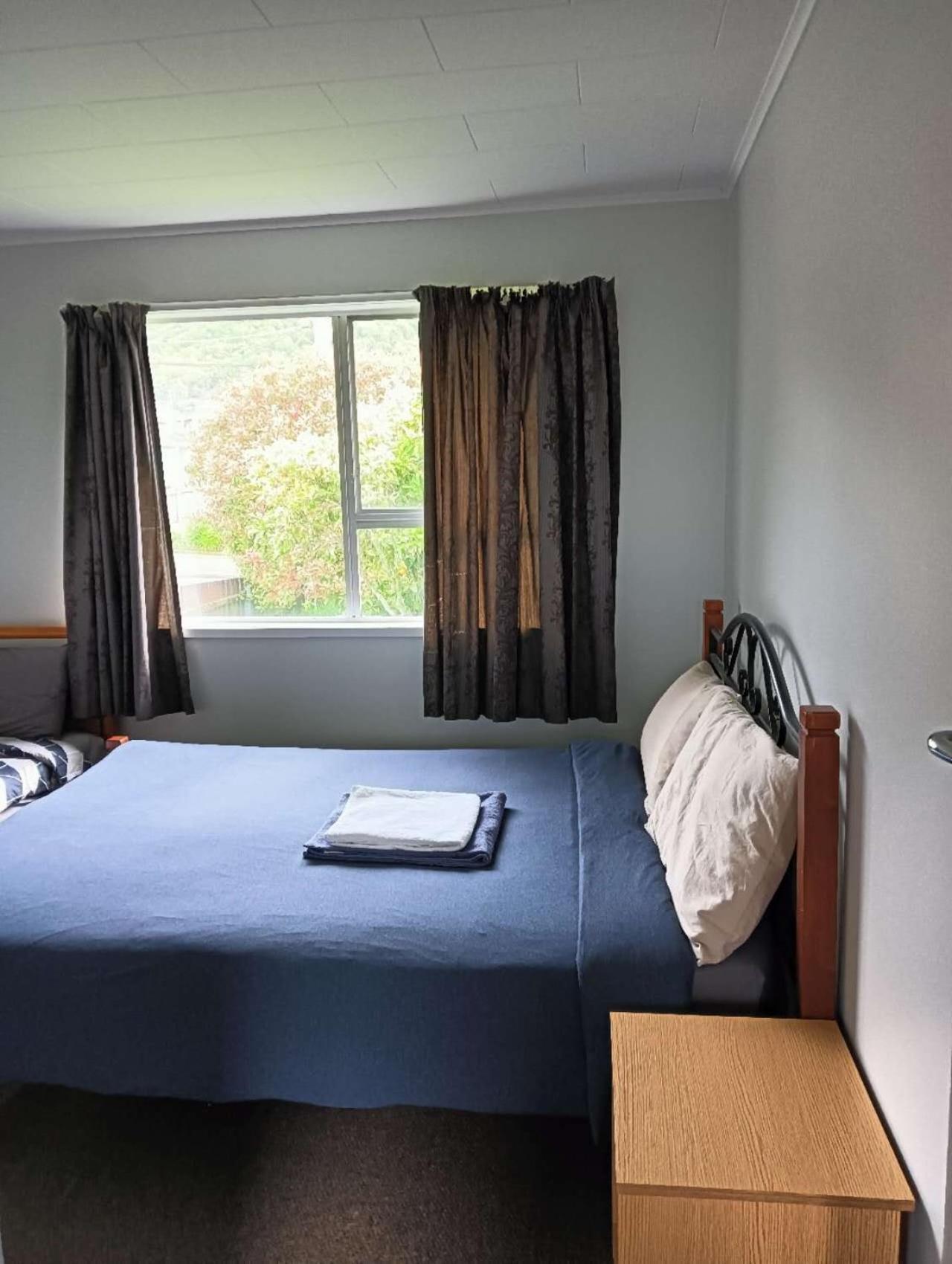 Three-Bedroom House A At 23 Mallard Drive, Selwyn Heights Rotorua Exterior photo